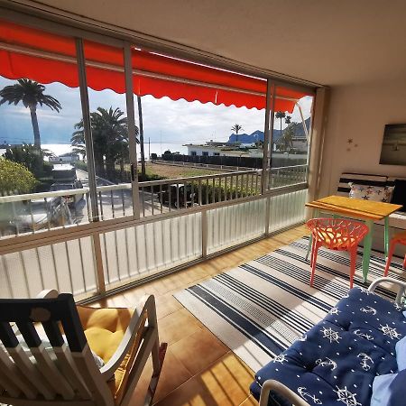 ألتيا Happy Beachfront Apartment المظهر الخارجي الصورة