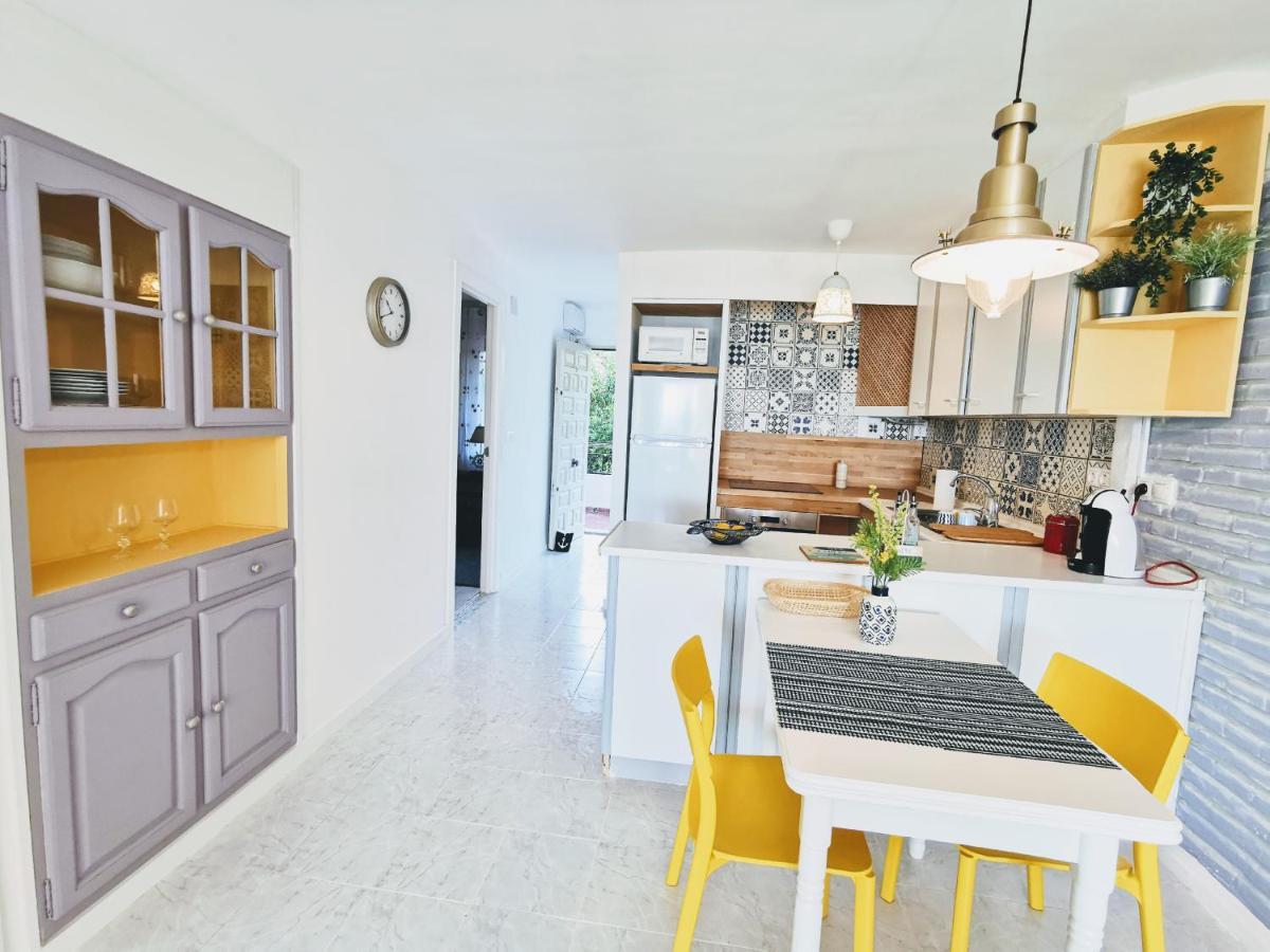 ألتيا Happy Beachfront Apartment المظهر الخارجي الصورة
