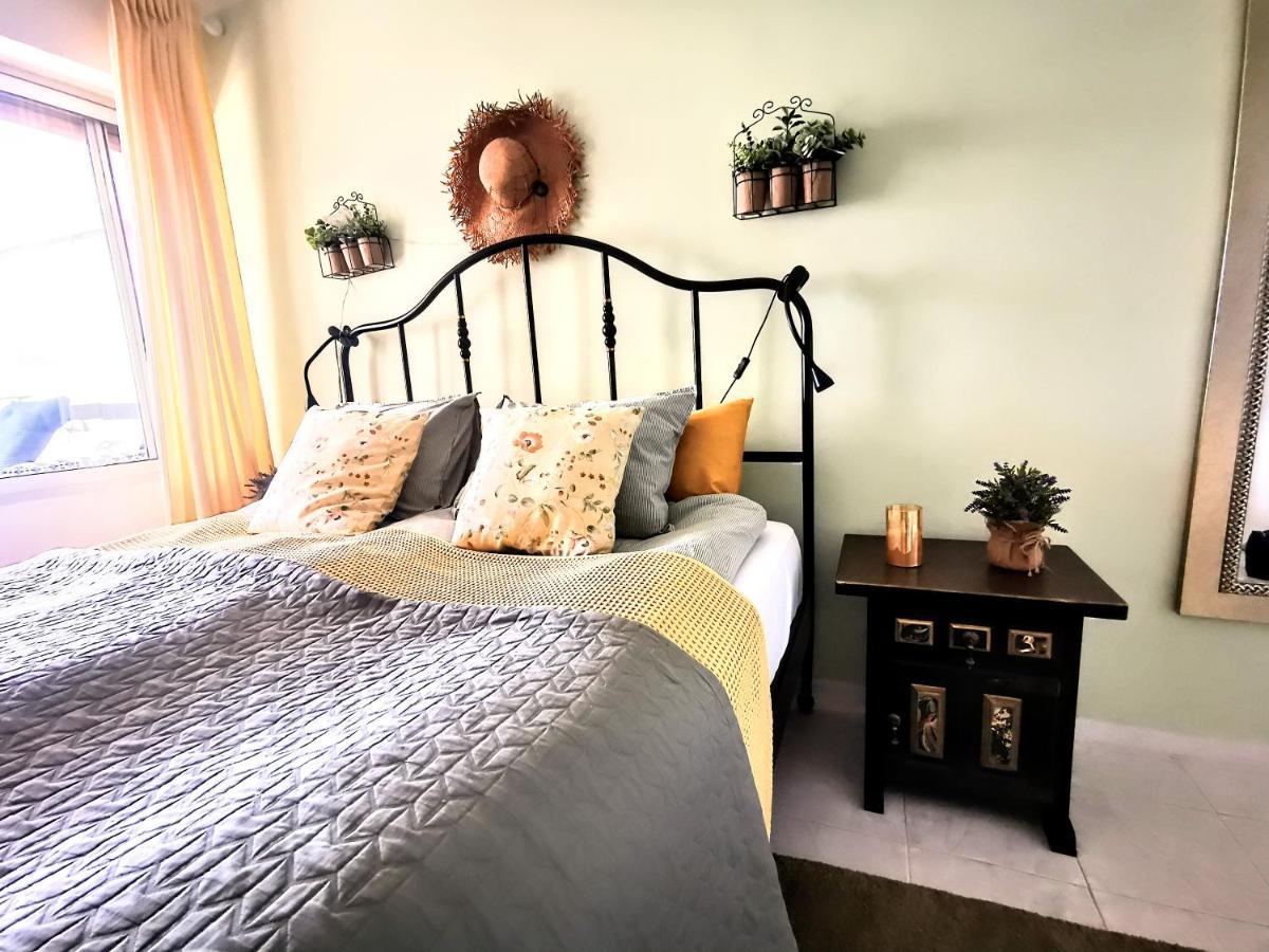 ألتيا Happy Beachfront Apartment المظهر الخارجي الصورة